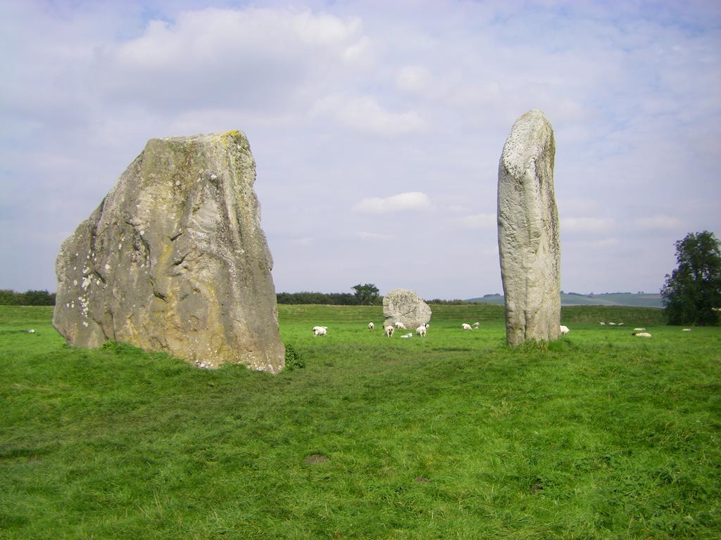 Avebury Life Exterior foto